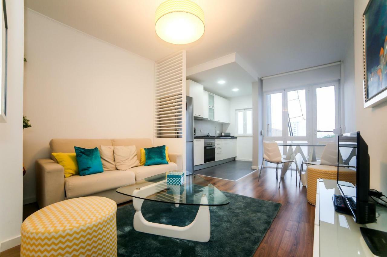 Sao Joao Studios & Flats By Lisbon Village Apartments Extérieur photo